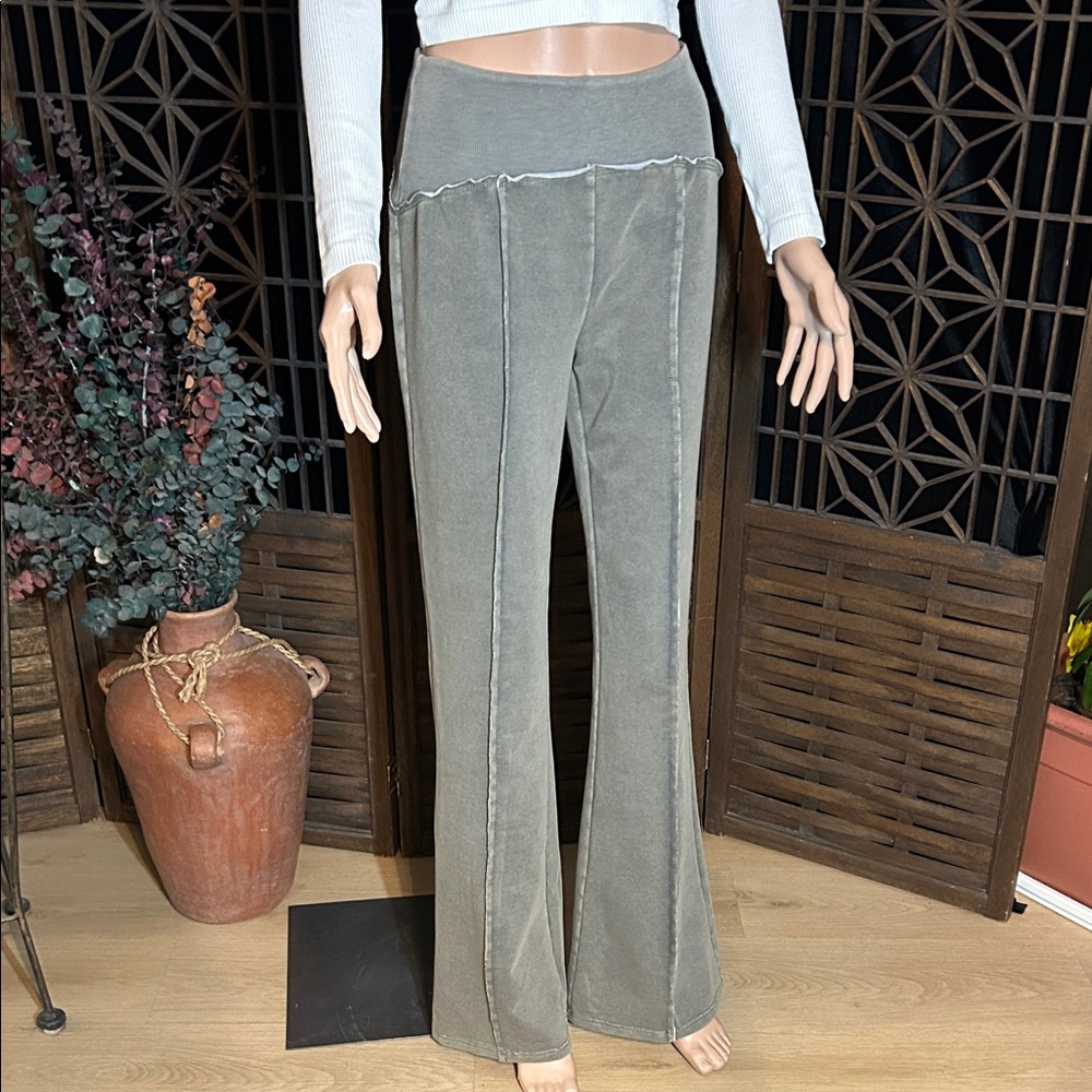 VANILLA STAR YOGA PANTS M